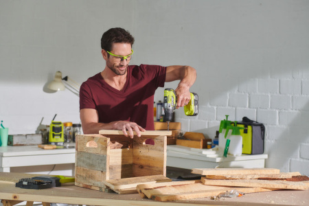 ONE + / Ударная дрель-шуруповерт RYOBI R18PD5-0 (без батареи)