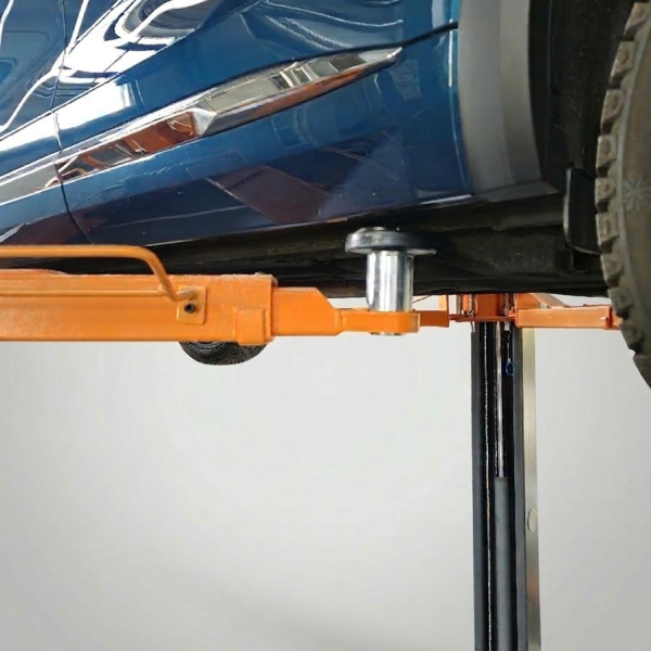 Подъемник двухстоечный 380 В Хорекс Авто HL-4.0 NV-EM 380В