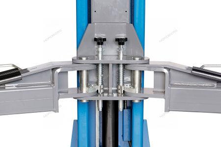 Подъемник 380V 2х стоечный 4 т с верхней синхронизацией (синий) снятие со стопоров с одной колонны NORDBERG N4122HM-4B