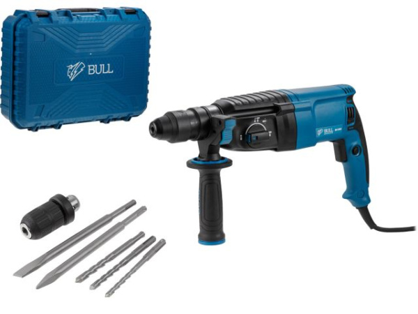 Перфоратор BULL BH 2602 в чем. 800 Вт, 3.0 Дж, 4 реж. + 2 зубила, 3 сверла, БЗП в комплекте