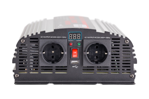 Автомобильный инвертор Geofox MD 2000W/12v- 2р