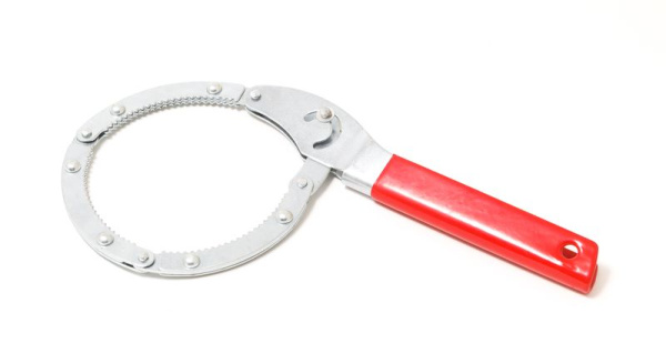 Съемник масляного фильтра шарнирный (диаметр 70-95мм), в блистере