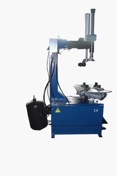 Шиномонтажный станок AE&T M-201BP1 полуавтомат с правой рукой и наддувом 220/380В