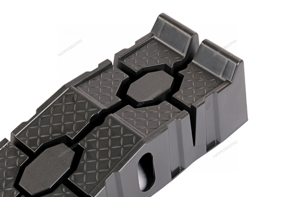 Трапы напольные (эстакада) нагрузка 2,5 тонны NORDBERG N30R2.5 (комплект 2 шт.)