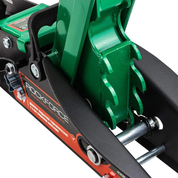 Домкрат подкатной гидравлический 2,5т с фиксацией (h min 140мм, h max 387мм)в кейсе с резиновой накладкой