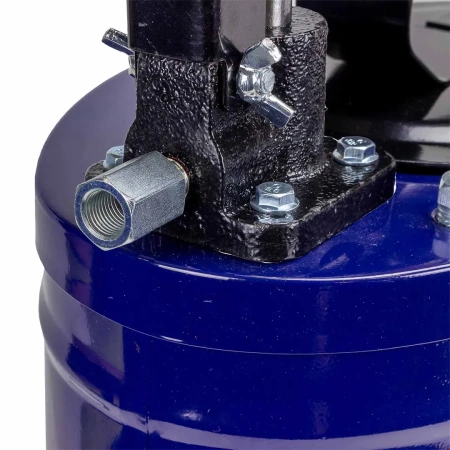 Нагнетатель масла ручной (бак 20кг, длина шланга 1.5м)