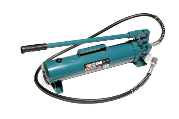 Насос гидравлический усиленный 200т(обьем масла-3л.давления-630 bar)