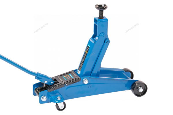 Домкрат подкатной для автолюбителя 3 т в кейсе Н=192-533 мм NORDBERG N3203EC