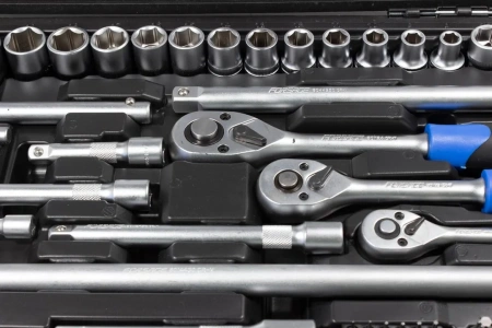 Набор инструментов 180пр. 1/4''3/8''1/2''(6гр.)(4-32мм)