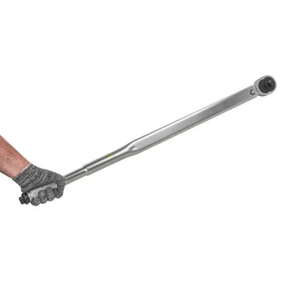 Ключ динамометрический щелчкового типа 140-700Nm 3/4'', в пластиковом футляре