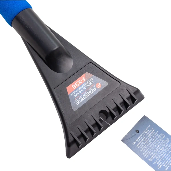 Щетка для снега со скребком 61.5см