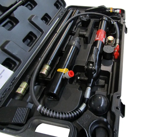 Набор гидравлического оборудования для кузовных работ 10т.(насос, цилиндр + комплект удлинителей и надставок), в кейсе на колесах