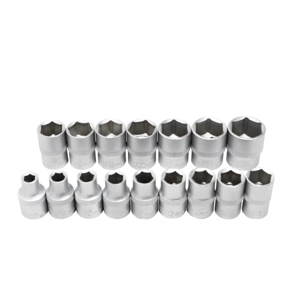 Набор головок с трещоткой в пласт. держателе 18пр. 1/2'' (8-24мм, 6-гран.)