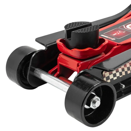 Домкрат подкатной гидравлический низкопрофильный с поворотной ручкой 3т