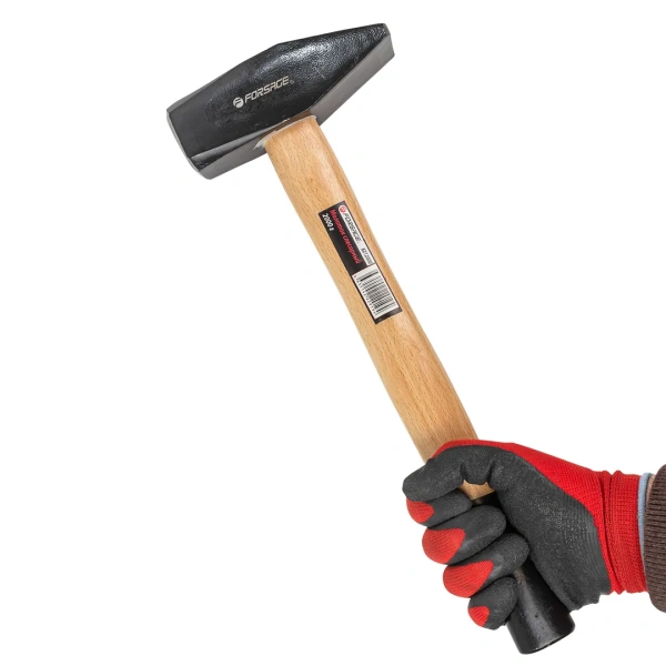 Молоток слесарный с деревянной ручкой (2000г)