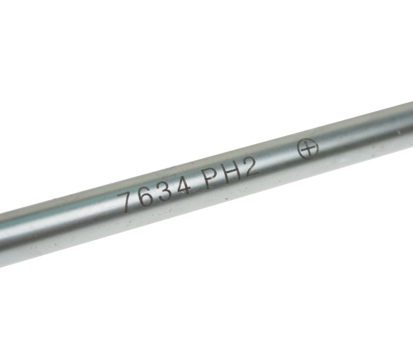 Отвертка крестовая усиленная JTC 7634 (PH 2,0х200 мм)