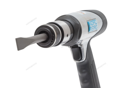 Пневмозубило в кейсе + 5 насадок + быстросъемный адаптер (HA67-KIT) NORDBERG NP5067