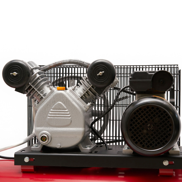 Компрессор поршневой ROSSVIK СБ4/С-100.LB24А (360 л/мин, 10 бар, ресивер 100 л, 220 В/2,2 кВт, RAL3001, красный)