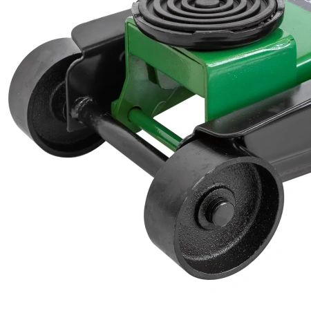 Домкрат подкатной гидравлический 3 т с резиновой накладкой и аксессуарами(перчатки, салфетка из микрофибры 40х30см, 2 поршня,h min135мм,h max465)