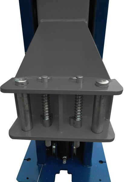 Двухстоечный подъемник Т4M AE&T снятие замков на одной стойке