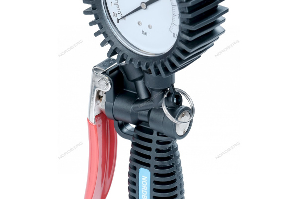 Пистолет для подкачки колес с жидкостным манометром 80 мм NORDBERG TI62