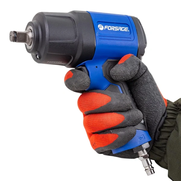 Пневмогайковерт ударный ''Twin Hammer''с реверсом и регулировкой усилия 1/2''(1200Hм, 8000 об/мин,6.3bar,вес 2.5кг)