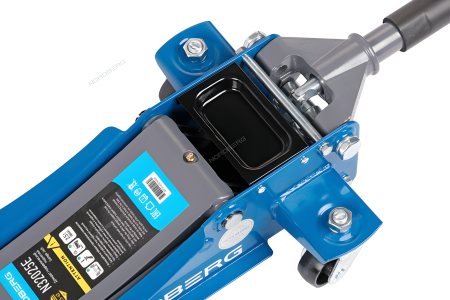 Домкрат подкатной NORDBERG N32025E (2,5 т, с резиновой насадкой)