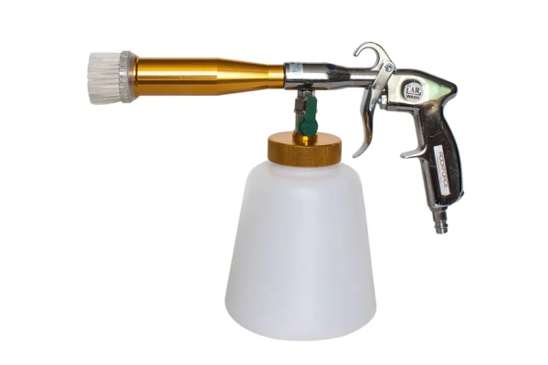 Пистолет пневматич.''Tornado''для химчистки а/м с медной трубкой подачи моющего ср-ва и щеткой-насадкой''Profi''(емкость1л,6bar,расход воздуха120 л/мин)