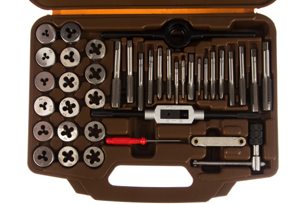 Набор метчиков и плашек Ombra OMT40S (40 предметов)