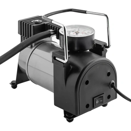 Компрессор автомобильный поршневой одноцилиндровый с аналоговым манометром (12В, 10А, 30л/мин, 7бар) в комплекте с переносной сумкой