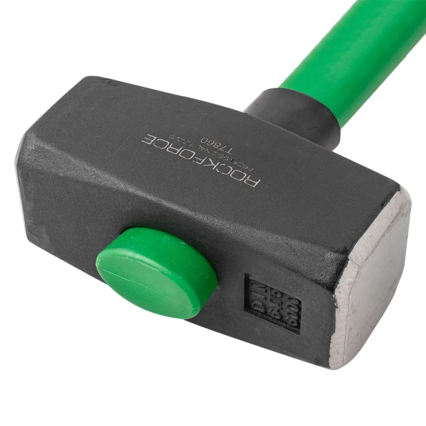 Кувалда с фиберглассовой ручкой и резиновой противоскользящей накладкой (6000г,L ручки-800мм)