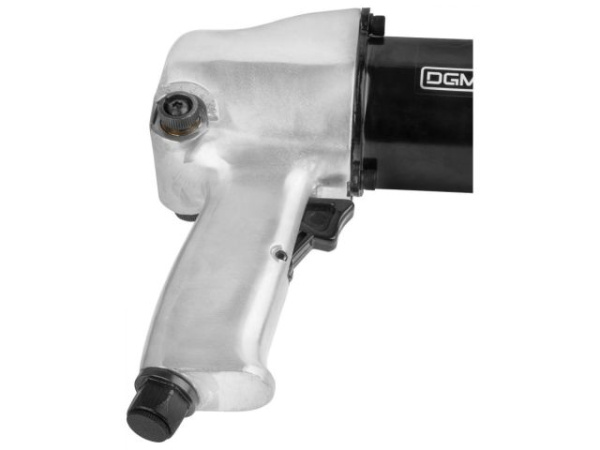 Пневмогайковерт 1/2" DGM DTW-7012 с лубрикатором и головками