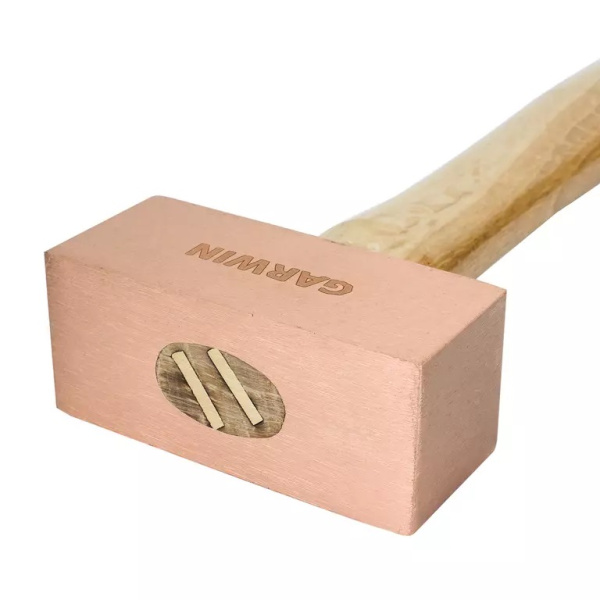 Молоток медный с деревянной рукояткой GARWIN PRO GHT-HW0500C (500 г)