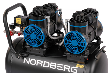 Компрессор безмасляный 220В ресивер 50 л 500 л/мин NORDBERG NCEO50/500