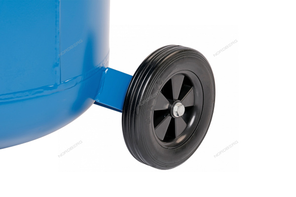 Компрессор вертикальный поршневой с ременной передачей 220В ресивер 100 л 360 л/мин NORDBERG NCEV100/360