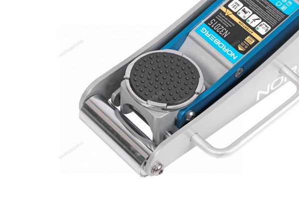 Домкрат подкатной алюминиевый в сумке 1,5 т NORDBERG N32015