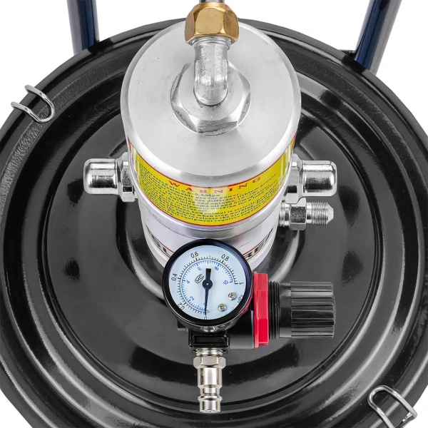 Нагнетатель смазки пневматический перекатной, 20л