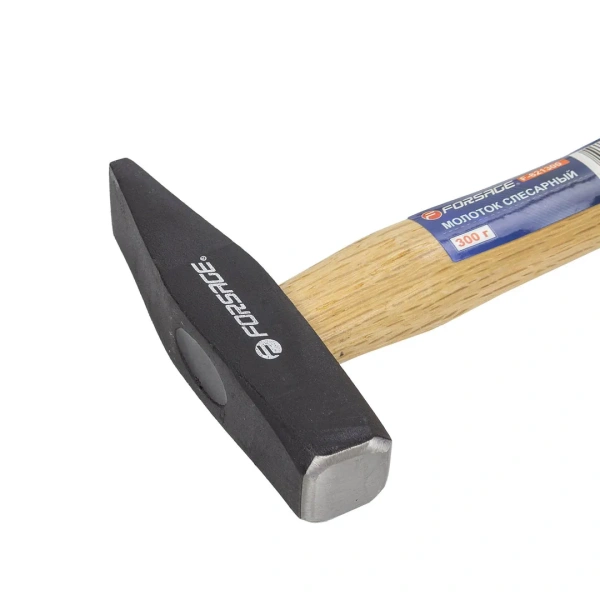 Молоток слесарный с деревянной ручкой (300г)