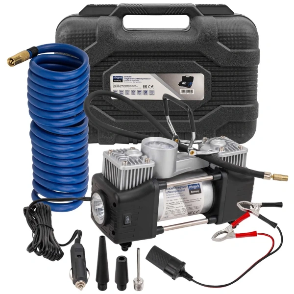 Компрессор автомобильный поршневой двухцилиндровый с аналоговым манометром и встроенным фонарем (12В, 20А, 65л/мин, 7бар) в пласт.кейсе