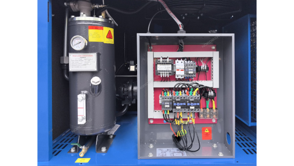 Компрессор винтовой NORDBERG NCB20RD (15 кВт, 10 бар, 2150 л/мин, ресивер 410 л, IP23, осушитель)