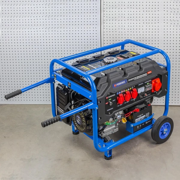 Генератор автономный бензиновый (1670/5000Вт ном., 3 роз. 220В~50Гц+роз.400В, двиг.13л.с., бак для бензина 25л, бензин АИ-92, время раб. 8ч, шум 97дБ)