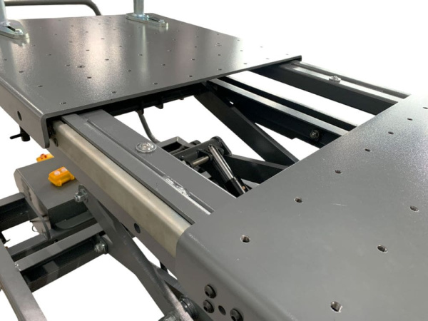 Электрогидравлический подъёмный стол Хорекс Авто HLT-1500WJ