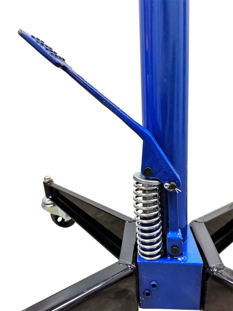 Стойка трансмиссионная AE&T T60103 (0.6т) с опорной площадкой