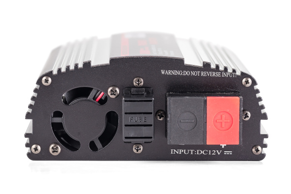 Автомобильный инвертор Geofox MD 600W/12v-2p