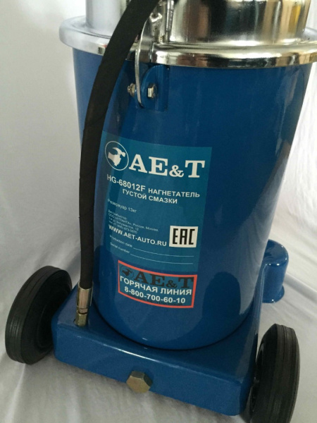 Нагнетатель густой смазки AE&T HG-68012F с ножным приводом
