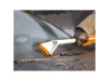 Щетка для снега со скребком SnowXpert FISKARS