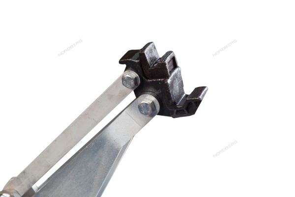 Шиномонтажный станок для грузовых авто 380В 14"-56" NORDBERG 46TRKE56