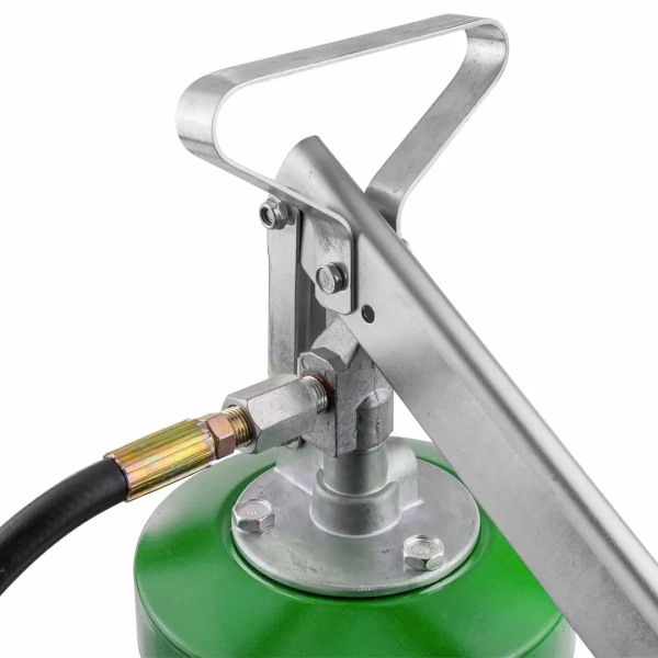 Нагнетатель смазки ручной, 8кг (длина шланга 1.5, внутр.Ø 150мм, внутр. высота 390мм)