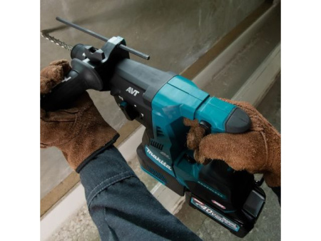 Аккум. перфоратор MAKITA XGT HR 004 GZ в кор.