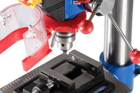 Станок сверлильный NORDBERG ND1352 (450 Вт, 13 мм, 5 скоростей, тиски)